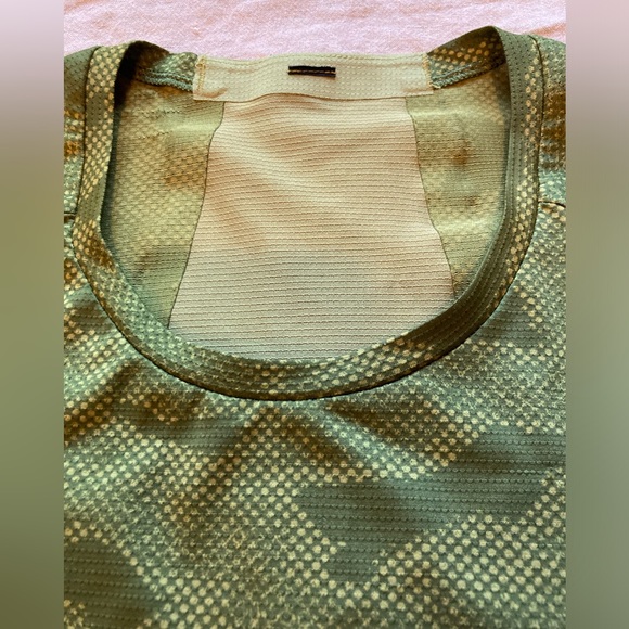 Lululemon Fast & Free Running Breathable Long Sleeve Shirt XS Green camo/Gold - Picture 4 of 8